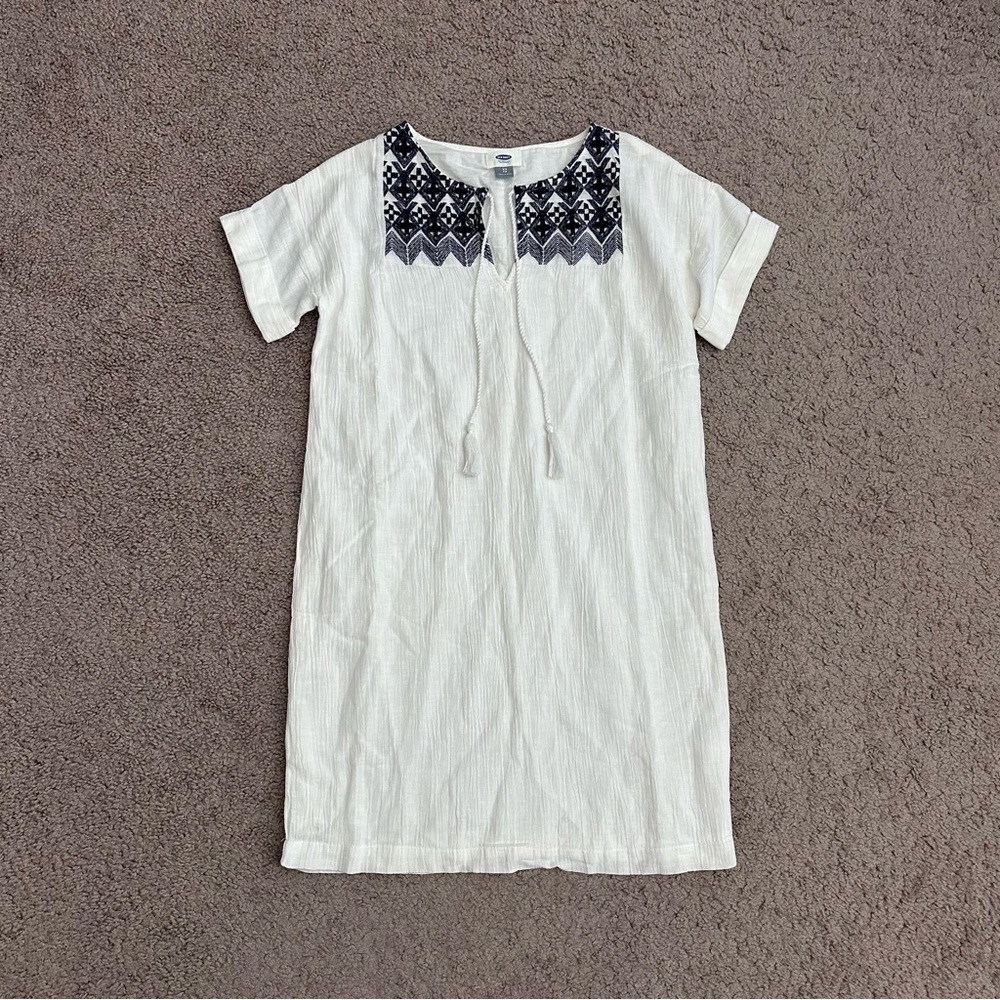 Old Navy White Gauze Fabric Short Sleeve Tunic Dress Embroidered Yoke Womens XS
